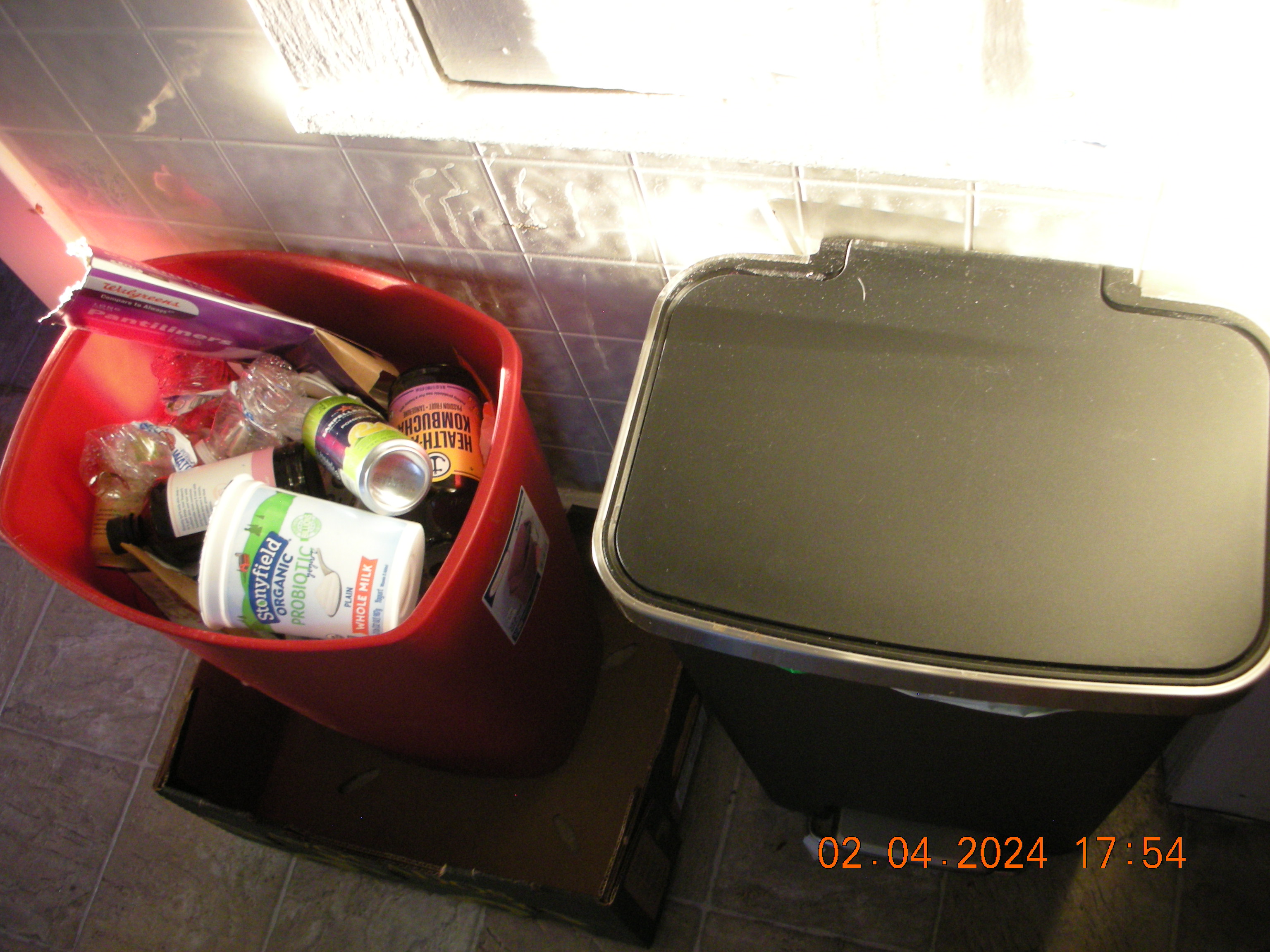 kitchen waste and recycling